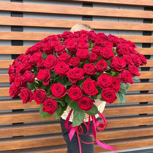 Корзина 101 красная Роза