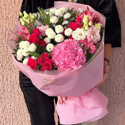 Гортензия бахромчатая с Мих цветами 🌺
