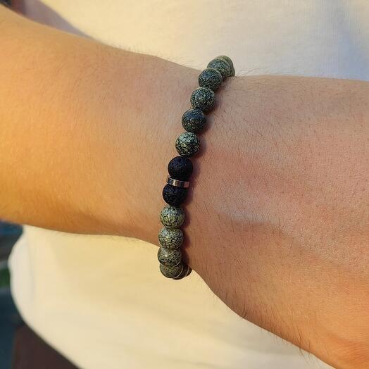 Мужской браслет из змеевика