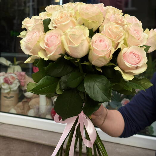 Bouquet of a light rose