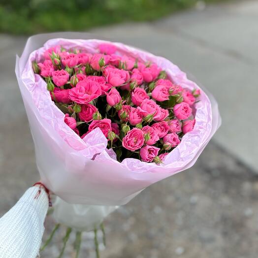 Монобукет из 11  кустовых роз