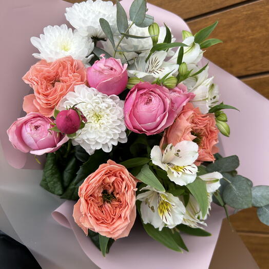 Авторский букет в нежных оттенках 🌸