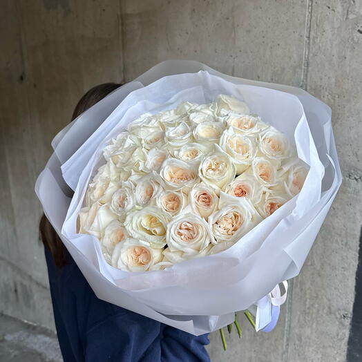 White garden roses mono bouquet 50 pc