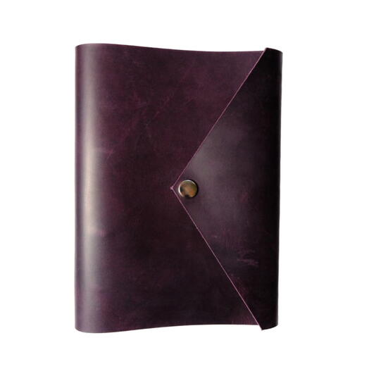 Кожаный блокнот А5 Фиолетовый "На кнопке"