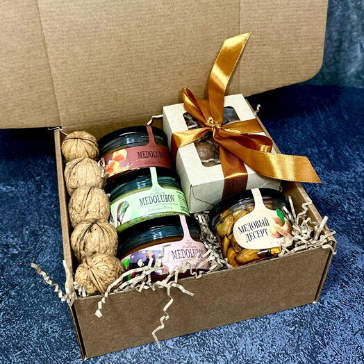 Подарочный сладкий набор мужчине/Подарок на День Рождения/Подарок спб