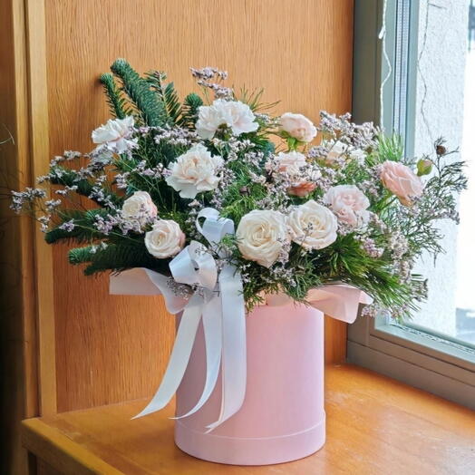 Нежно - розовая  коробочка