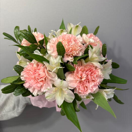 Стаканчик с диантусома и альстромерией🌸