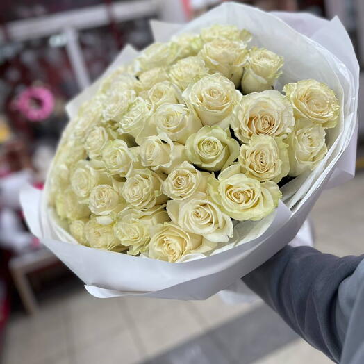 31 роза эквадор в оформлении