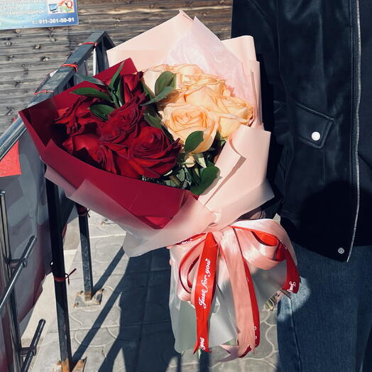 Букет из 15роз