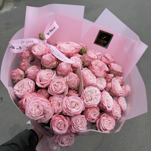 Кустовые розы Spray roses