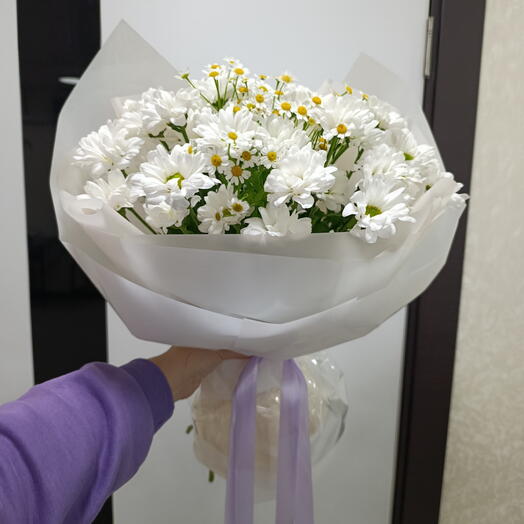 Букет из ромашки и матрикарии 1