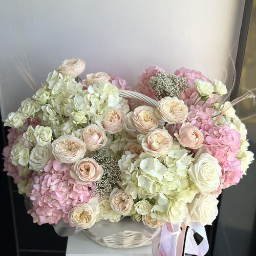 Корзина гортензий и пион роз🌸