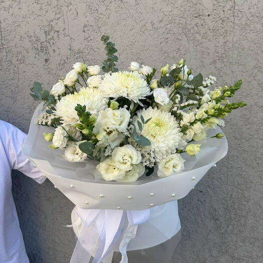 Авторский букет с жемчугом
