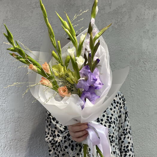 Букет из гладиолусов и паникума 💐