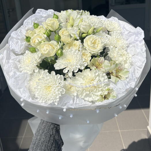 Букет в белых оттенках
