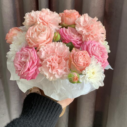 Нежный розовый стаканчик с цветами я🌸