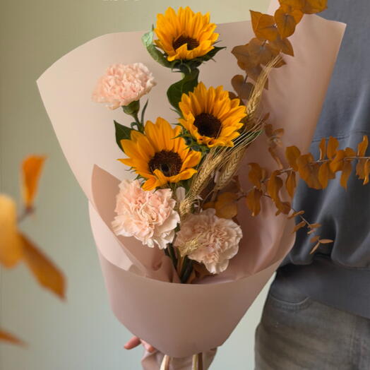 Букет-комплимент с подсолнухами и пшеницей🌻