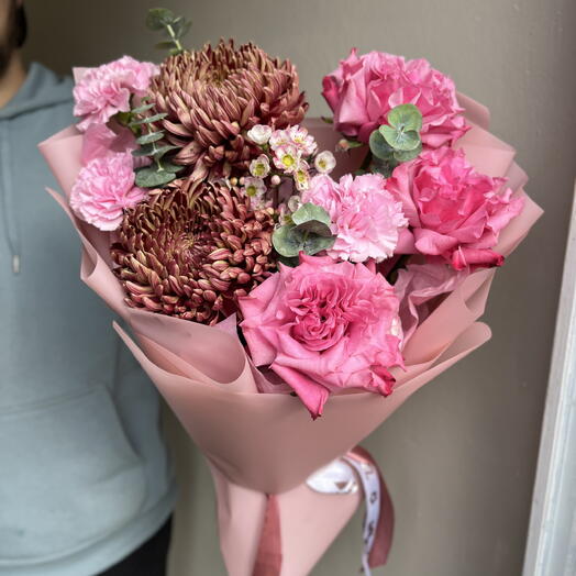 Букет с хризантемой бигуди и пионовидной розой 💖