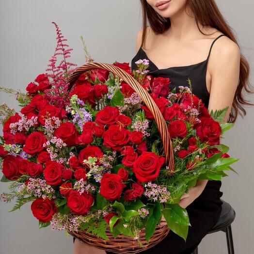 Elite Basket of premium Ecuadorian roses
