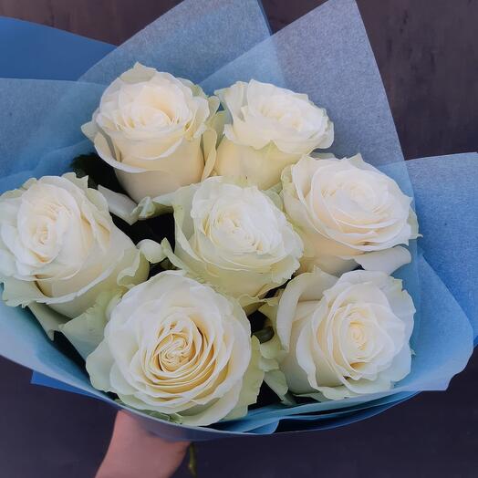 Ramo de 7 rosas blancas