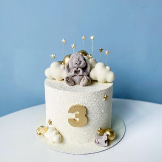 Cake with a bunny