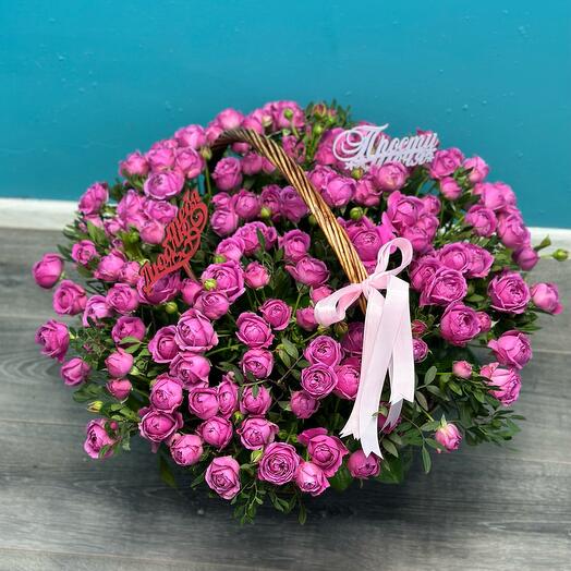 Bush rose in the basket