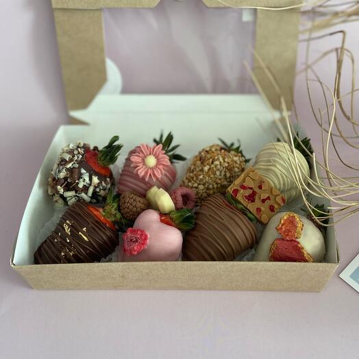 Chocolate-covered strawberries