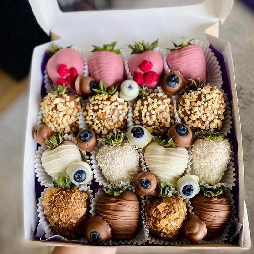 Клубника в шоколаде , 16 шт