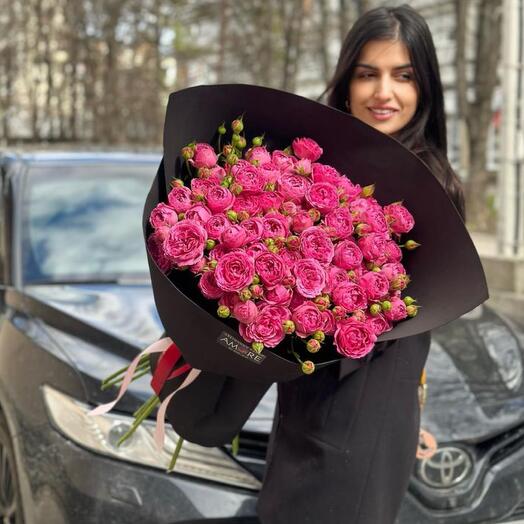 Букет пионовидной кустовой розы «Стильная красавица 😍»