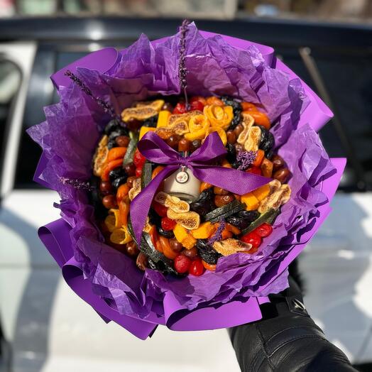 Букет из сухофруктов