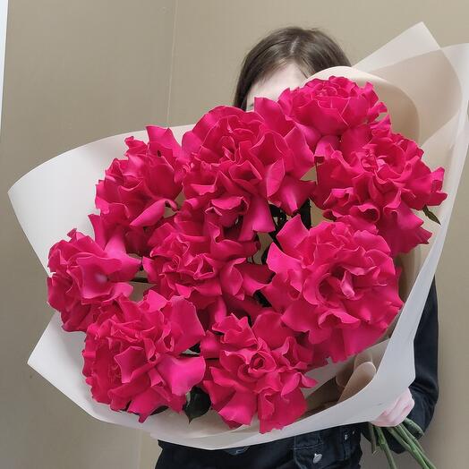 Шикарные малиновые французские розы (9шт)