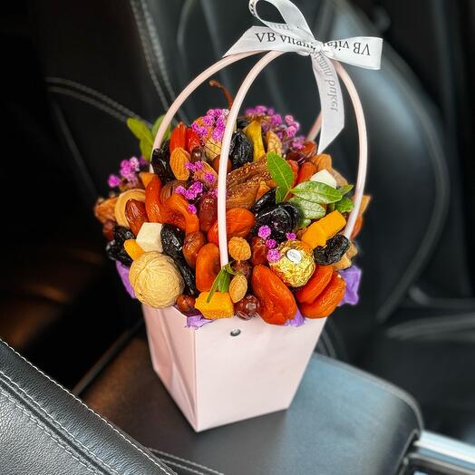 Сумочка с сухофруктами