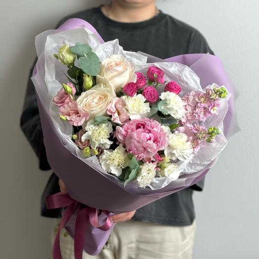 St bouquet 127 с пионом, ароматной розой и маттиолой
