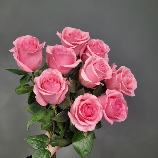 Букет из 9 розовых роз