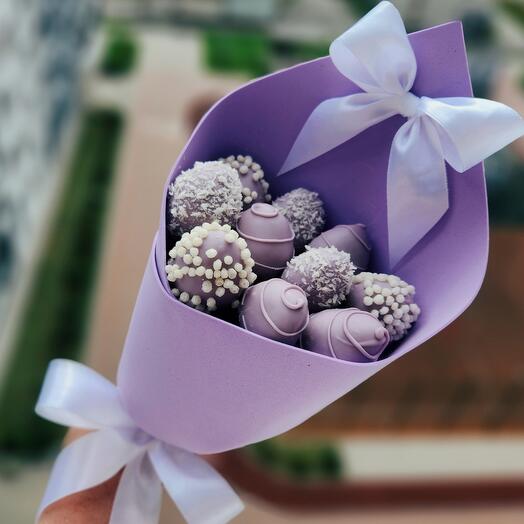 Букет клубника в шоколаде 💜 Нежный комплемент 💜