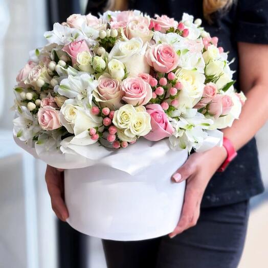 Нежнейшая коробка с цветами