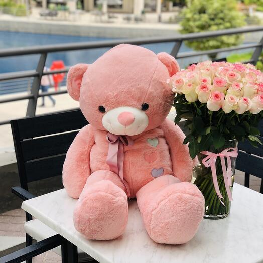 Bouquet with 50 premium pink roses in a vase and a large pink Teddy Bear (100cm)