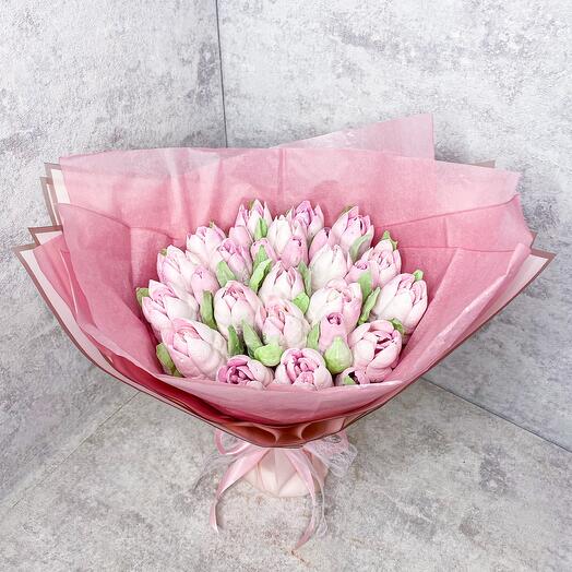Букет из тюльпанов