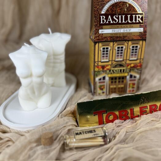 Gift with naked body candles (set 1)