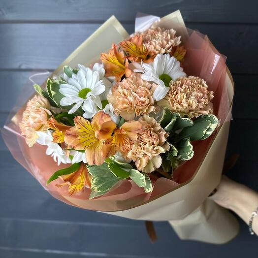 Bouquet of bush chrysanthemums, dianthuses and alstroemeria