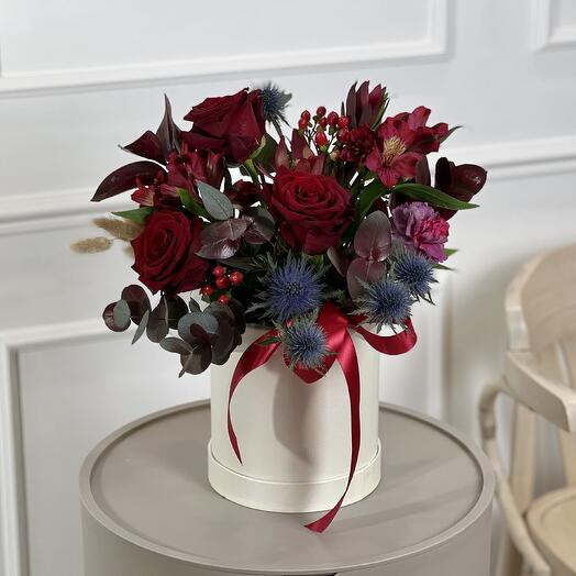 Цветы в коробке Арманд