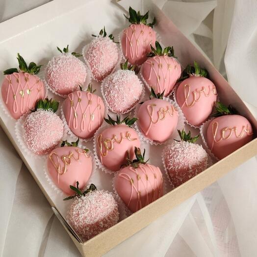 Набор клубника в шоколаде 16шт LOVE
