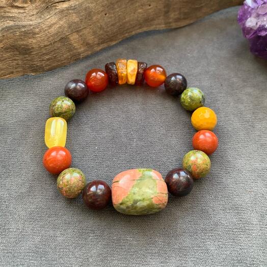 Браслет «Жить жизнь» из натуральных камней