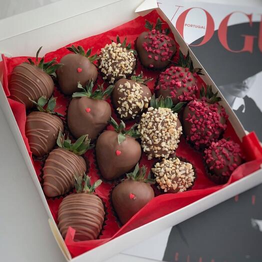 Клубника в шоколаде 16 шт, подарок любимой 🍓