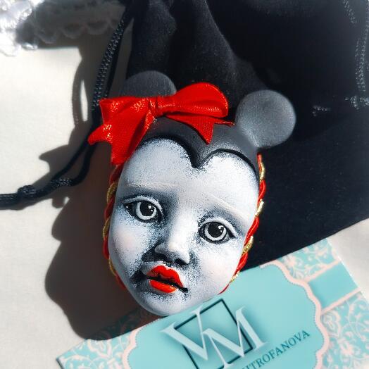 Брошь ручной работы " Калавера Minnie Mouse"