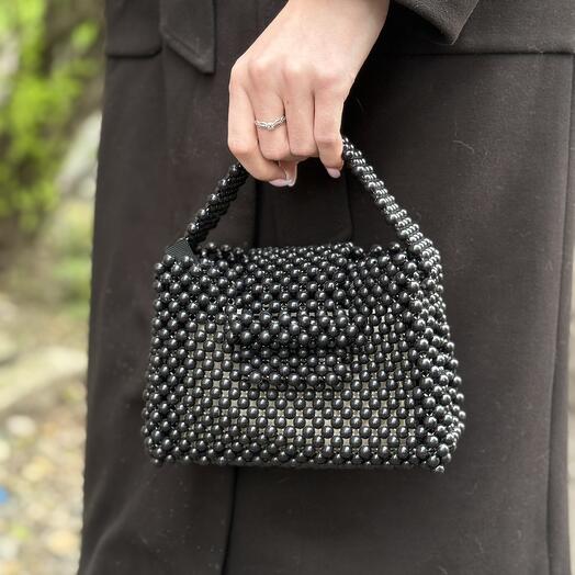 Сумочка из бусин "Чёрная жемчужина"