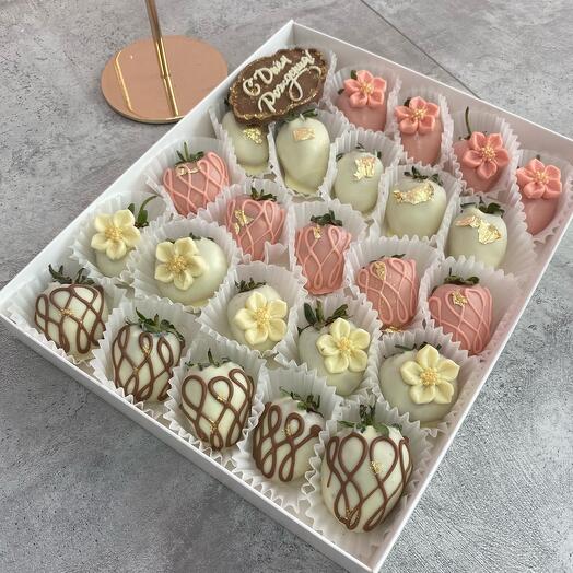 Нежный набор 25 ягод
