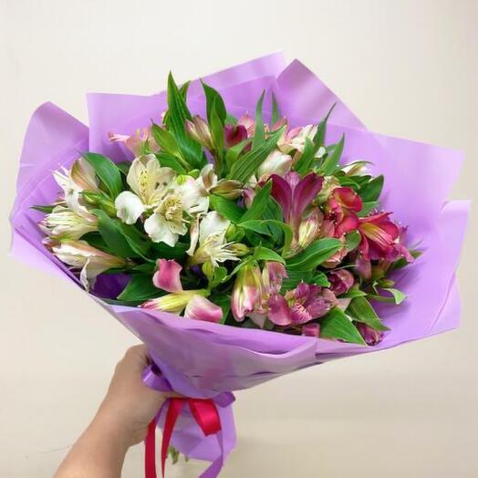 Bouquet of alstroemeria (size M 9 pieces)