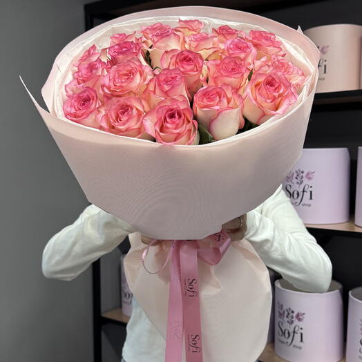 21 розовая Роза