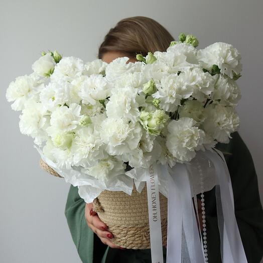 Композиция в плетеном кашпо 🕊️